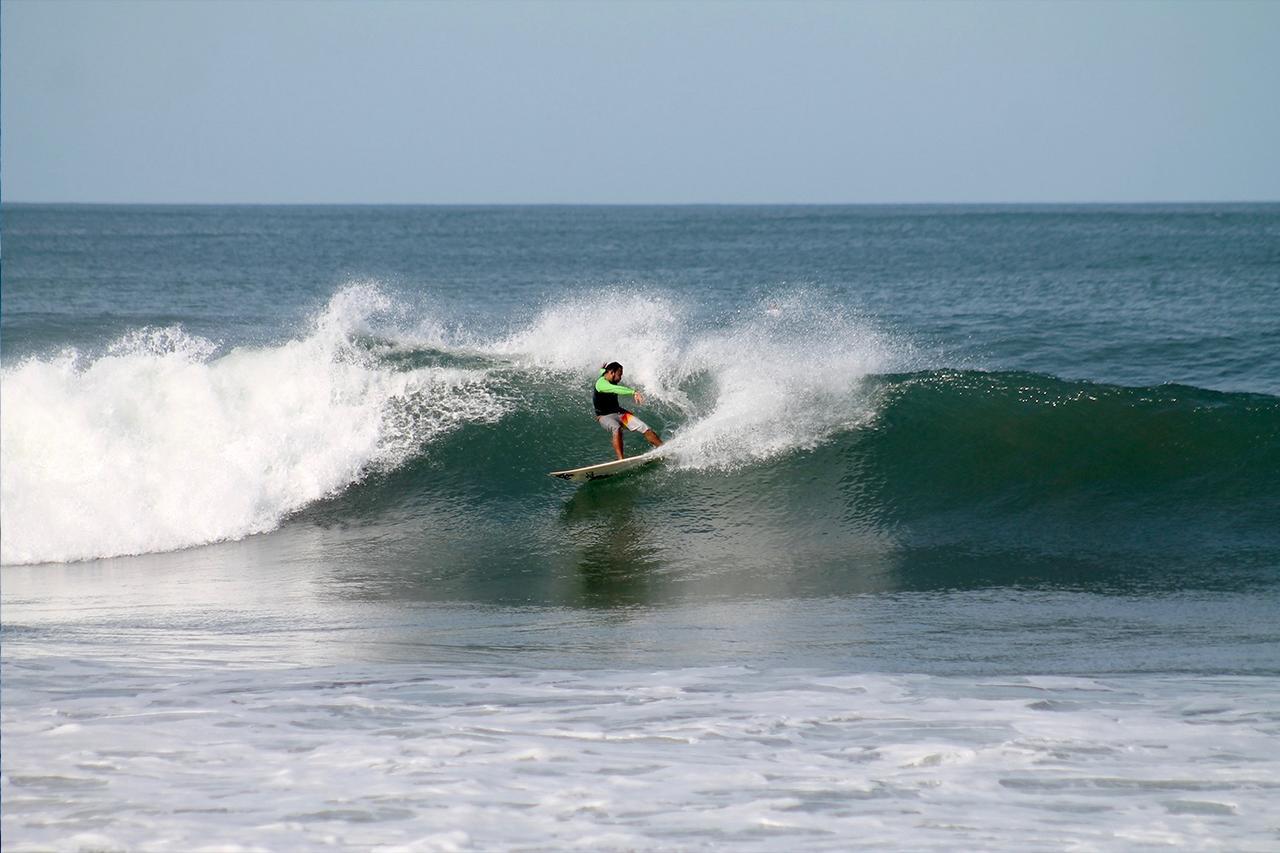 Solid Surf Camp Nicaragua ماناجوا المظهر الخارجي الصورة
