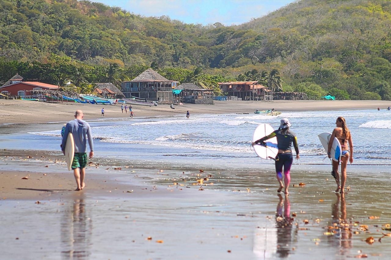 Solid Surf Camp Nicaragua ماناجوا المظهر الخارجي الصورة