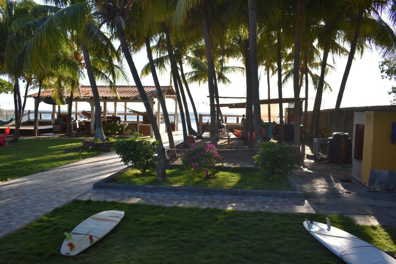 Solid Surf Camp Nicaragua ماناجوا المظهر الخارجي الصورة